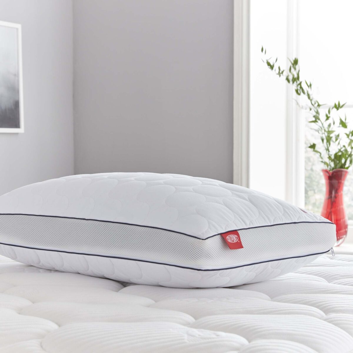 Sealy Posturepedic Memory Airflow Pillow